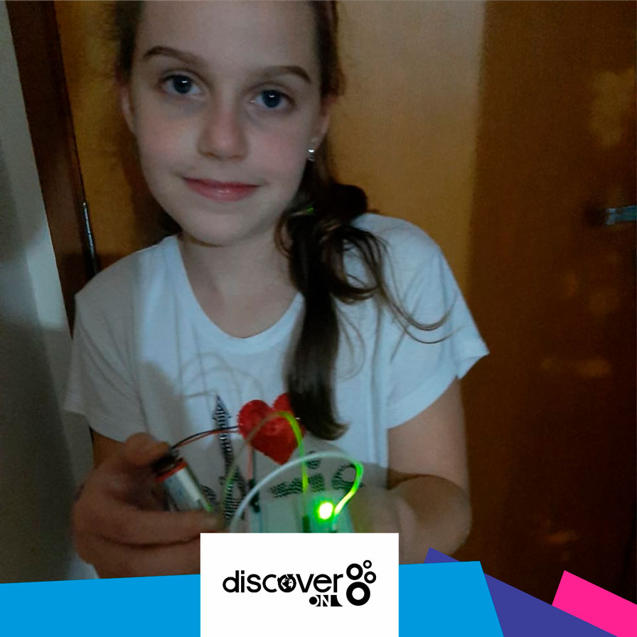 Diversos Alunos em Sala de Aula