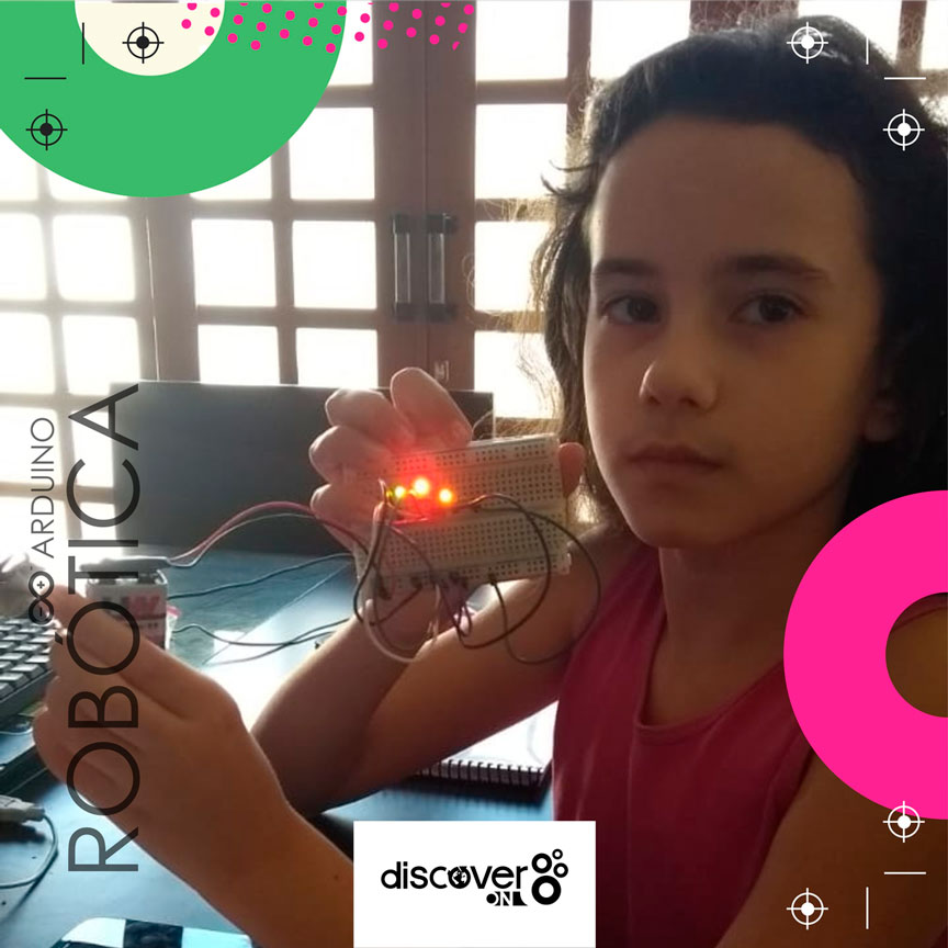 Diversos Alunos em Sala de Aula