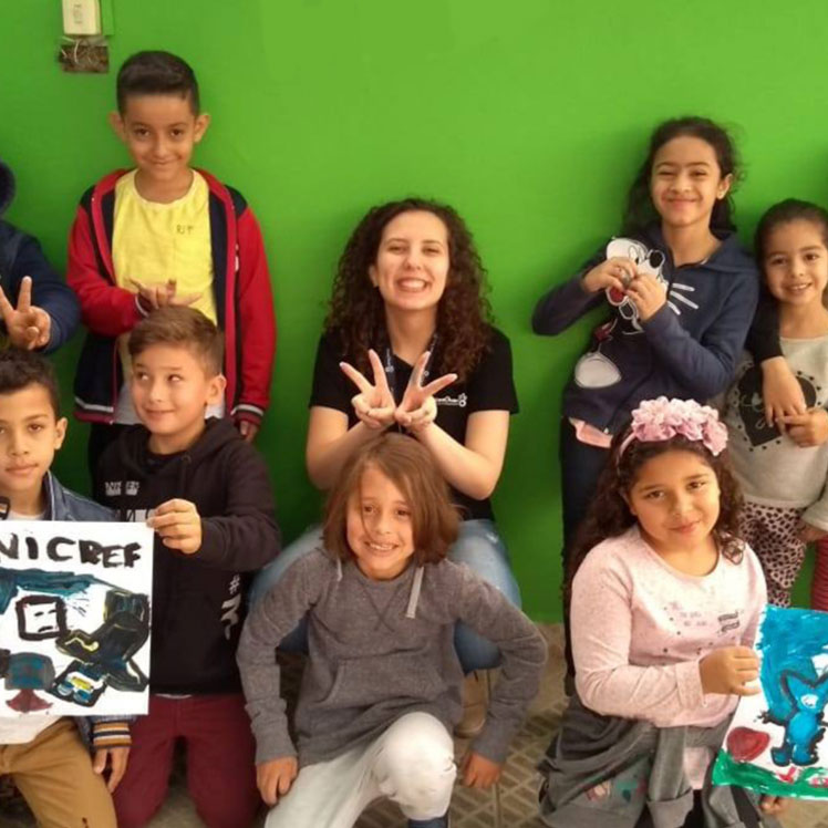 Diversos Alunos em Sala de Aula